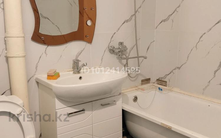 2-комнатная квартира · 58 м² · 5/5 этаж, 18-й микрорайон, 18-й микрорайон 16 за 20 млн 〒 в Шымкенте, Аль-Фарабийский р-н — фото 2