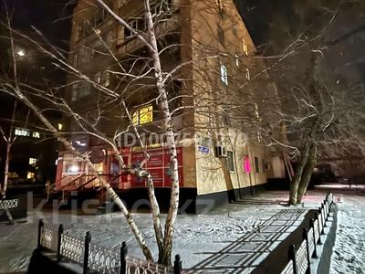3-комнатная квартира · 65 м² · 1/5 этаж, Байтурсынова 38 — проспект Ауэзова ,Байтурсынова за 27 млн ₸ в Семее