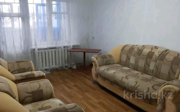 3-комнатная квартира, 61 м², 5/5 этаж помесячно, Абая 123