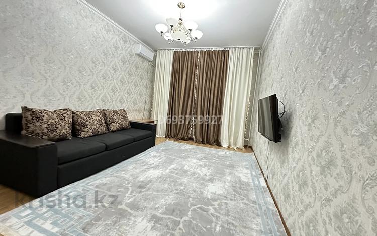 2-комнатная квартира, 52 м², 6/9 этаж посуточно, мкр Таугуль-1 48 за 20 000 〒 в Алматы, Ауэзовский р-н — фото 2