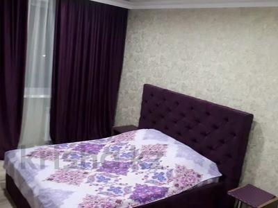 1-комнатная квартира, 35 м², 4/9 этаж по часам, Камзина Баянтау за 2 000 〒 в Павлодаре