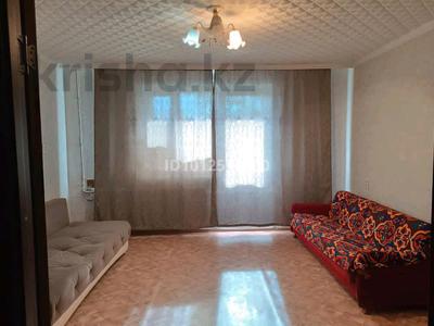2-бөлмелі пәтер · 56 м² · 4/5 қабат, Докучаева 7 — Көктем базарының артқы жағында орналасқан, бағасы: 140 000 ₸ в Семее