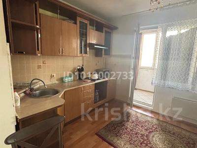 1-комнатная квартира · 56 м², мкр Аксай-1А 18 за 230 000 ₸ в Алматы, Ауэзовский р-н