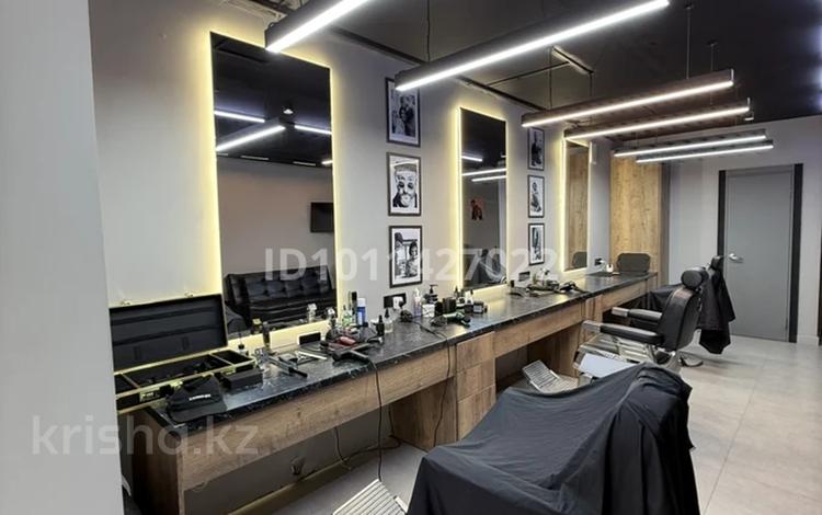 Сұлулық салондары · 50 м², бағасы: ~ 40 млн ₸ в Уральске, мкр Астана — фото 2