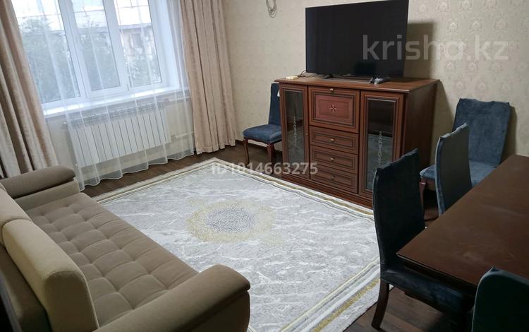 3-комнатная квартира · 70 м² · 5/9 этаж, мкр Аксай-3Б 2 — Толе би - Яссауи за 330 000 ₸ в Алматы, Ауэзовский р-н — фото 2