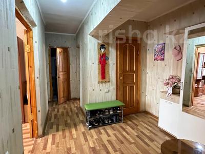 3-комнатная квартира · 63 м² · 5/9 этаж, Гарышкер 17 за 20.3 млн 〒 в Талдыкоргане