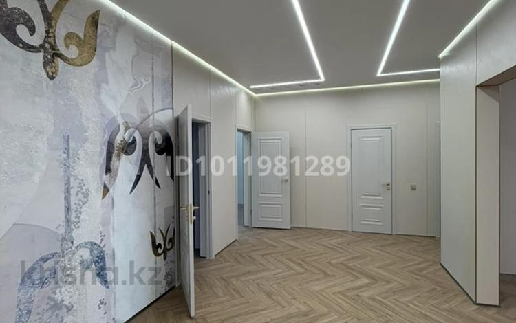 3-бөлмелі пәтер · 134.26 м² · 5/9 қабат, мкр Нурсая, Елорда 19а, бағасы: 85 млн ₸ в Атырау — фото 2