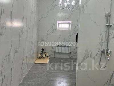 Отдельный дом · 5 комнат · 250 м² · 10 сот., Акотау 9а — Егемендик за 135 млн 〒 в Кемертогане