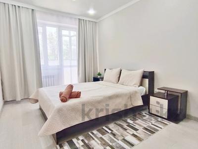 Аренда квартир посуточно в Алматы: 2-комнатная квартира · 50 м² · 2/10 этаж, Сейфуллина — Кассина за 18 000 〒 2-комнатная квартира · 50 м² · 2/10 этаж, Сейфуллина — Кассина за 18 000 〒 в Алматы, Турксибский р-н