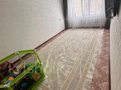 2-бөлмелі пәтер · 57 м² · 3/5 қабат, мкр 8, Санкибай Батыра 169 — район 23-школы и АПК, бағасы: 16.8 млн 〒 в Актобе