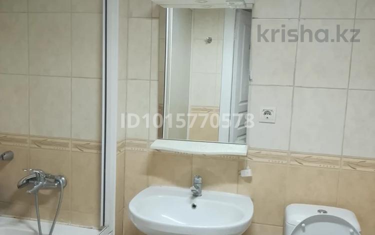 2-комнатная квартира · 62 м² · 2/9 этаж, мкр Аккент 13 — Возле школа за 15 000 ₸ в Алматы, Алатауский р-н — фото 2