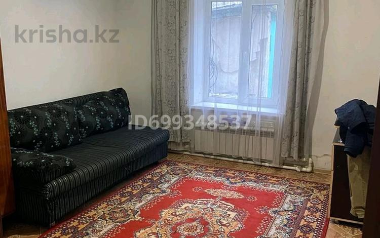Часть дома · 1 комната · 25 м² · 23 сот., мкр Новый Город 15 — улица Ключевая и улица Луговой за 100 000 ₸ в Караганде, Казыбек би р-н — фото 2