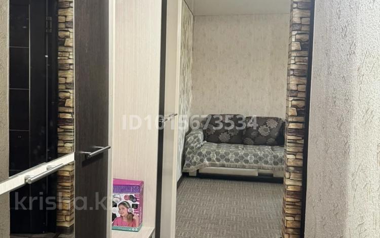 2-бөлмелі пәтер · 50.5 м² · 5/5 қабат, пр. Назарбаева 29/3 — район 45 аптеки, бағасы: 18.7 млн ₸ в Усть-Каменогорске — фото 2