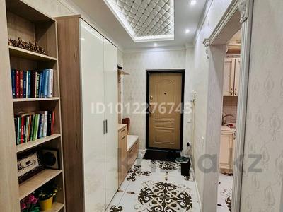 3-бөлмелі пәтер · 120 м² · 3/5 қабат, мкр. Алтын орда 45 В — Напротив 63 школы.Рядом жекпе жек и ледовая арена, бағасы: 46 млн ₸ в Актобе