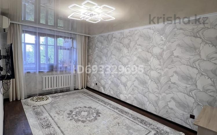3-комнатная квартира · 60.2 м² · 2/3 этаж, мкр. Зачаганск пгт, Жангирхана 33/2 за 22 млн ₸ в Уральске — фото 2