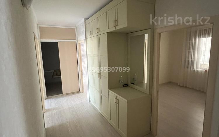 4-комнатная квартира, 100 м², 28-й мкр 25 за 28 млн 〒 в Актау, 28-й мкр — фото 2