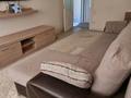 2-комнатная квартира · 60.5 м² · 1/5 этаж, 11-й микрорайон, 11-й микрорайон — Остановка Стекляшка за 200 000 ₸ в Шымкенте, Енбекшинский р-н