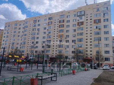 3-бөлмелі пәтер · 90 м² · 7/9 қабат, Алмагүл ш/а., асипенко 12, бағасы: 32 млн ₸ в Атырау, мкр. Алмагуль