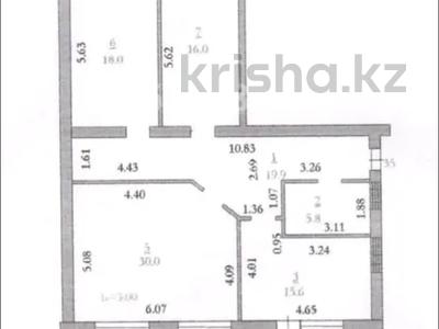 3-комнатная квартира · 107 м² · 5/5 этаж, мкр. Алтын орда 54Б — Гипер Анвар за 41.5 млн ₸ в Актобе