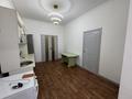 3-комнатная квартира · 100 м² · 1 этаж, ул. Мустафы Шокая 130 за 120 000 〒 в  — фото 11
