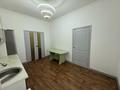 3-комнатная квартира · 100 м² · 1 этаж, ул. Мустафы Шокая 130 за 120 000 〒 в  — фото 9