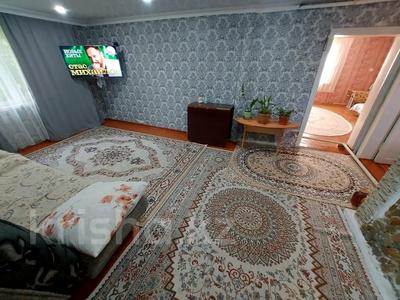 Отдельный дом · 3 комнаты · 83.6 м² · 9.7 сот., 7-Омская — Дальняя за 7.9 млн 〒 в Семее