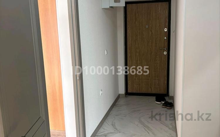 1-бөлмелі пәтер · 50 м² · 6/16 қабат, мкр. Алмагуль, Возле рынка Дина, бағасы: ~ 18 млн ₸ в Атырау — фото 2