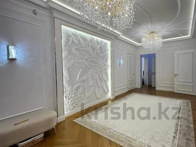 4-комнатная квартира, 140 м², 6/19 этаж, Сейфуллина за 198 млн 〒 в Алматы, Бостандыкский р-н