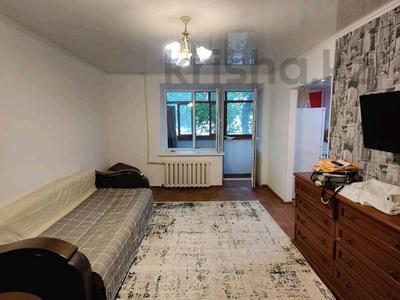 Продажа квартир в Актюбинской обл.: 1-комнатная квартира · 32.2 м² · 1/5 этаж, мкр 8, Бр.Жуановых за 10 млн 〒 1-комнатная квартира · 32.2 м² · 1/5 этаж, мкр 8, Бр.Жуановых за 10 млн 〒 в Актобе