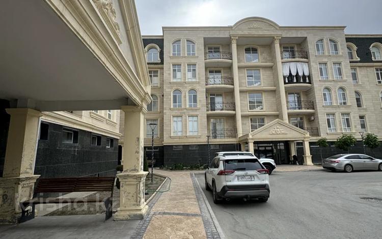 2-бөлмелі пәтер · 86 м² · 4/5 қабат, Жалена тулепова 84, бағасы: 400 000 ₸ в Атырау, мкр Авангард-3 — фото 2
