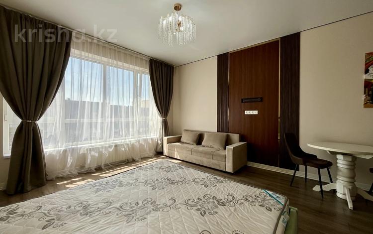 1-комнатная квартира · 35.9 м² · 12/12 этаж, Сейфуллина — Макатаева, рядом ТРЦ MEGA Park за 41.8 млн ₸ в Алматы, Алмалинский р-н — фото 2