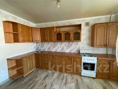 2-комнатная квартира · 68 м² · 4/5 этаж, Кизатова 3в за 24.3 млн 〒 в Петропавловске