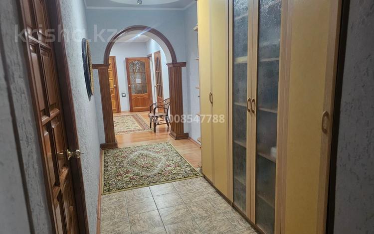 Отдельный дом · 4 комнаты · 360 м² · 10 сот., Жамбыла 36/1 — Цон, променад за 80 млн ₸ в Уральске — фото 2