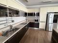 4-бөлмелі пәтер · 155 м² · 10/17 қабат, Аскарова 10, бағасы: 850 000 ₸ в Алматы, Ауэзовский р-н
