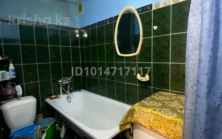 3-комнатная квартира · 69 м² · 1/5 этаж, Женис 5 — С видом на море)))в двух шагах от школы ,рядом садик,магазины ,центр за 20 млн ₸ в Жезказгане — фото 2