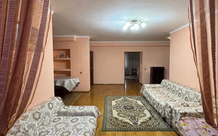 4-комнатная квартира · 96 м² · 1/5 этаж, Сатпаева 34 за 300 000 ₸ в Атырау — фото 8