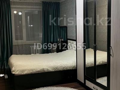 2-комнатная квартира · 43 м² · 3/5 этаж, Майкудук, Майкудук, 17й микрорайон 48 за 13.5 млн ₸ в Караганде, Алихана Бокейханова р-н