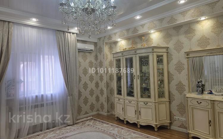 3-комнатная квартира · 115 м² · 2/14 этаж, 17-й мкр, ​17-й микрорайон 8 за 61 млн ₸ в Актау — фото 2