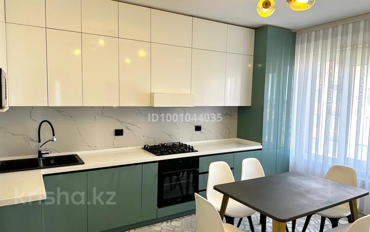 5-комнатная квартира · 120 м² · 7/9 этаж, мкр Нурсая, Әбілхайыр Хан 63/1 за 64 млн 〒 в Атырау — фото 3