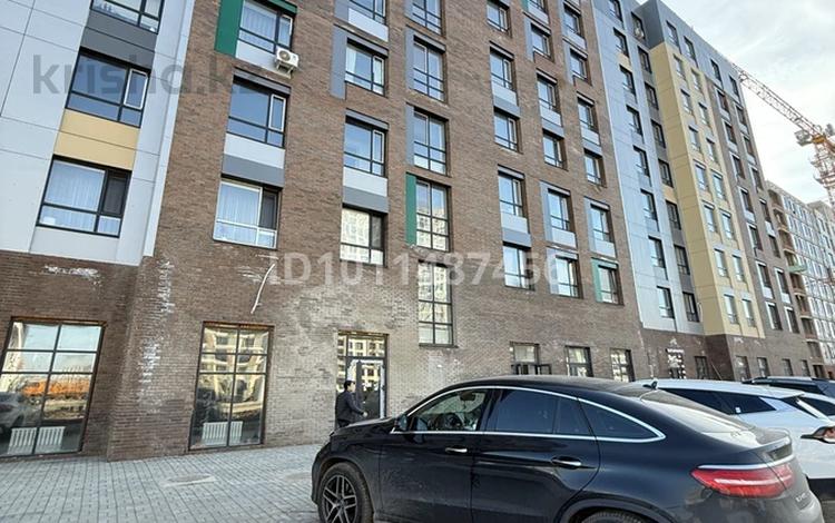 2-бөлмелі пәтер · 67.85 м² · 5/8 қабат, Шамши Калдаякова 20, бағасы: 35 млн ₸ в Астане, Сарайшык р-н — фото 2