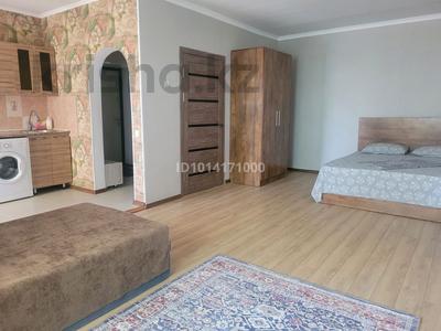 1-комнатная квартира · 35 м² · 2/5 этаж, Сулейменова 18А — Уг.Койгельды. за 12 000 ₸ в Таразе