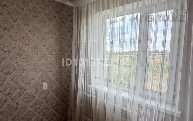 2-комнатная квартира · 44.1 м² · 4/5 этаж, Майкудук, 14й микрорайон 25 за 8.8 млн ₸ в Караганде, Алихана Бокейханова р-н — фото 3
