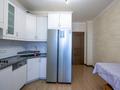 3-бөлмелі пәтер · 95 м² · 10/12 қабат, Мустай Карим 13а, бағасы: 85 млн ₸ в Алматы, Ауэзовский р-н — фото 3