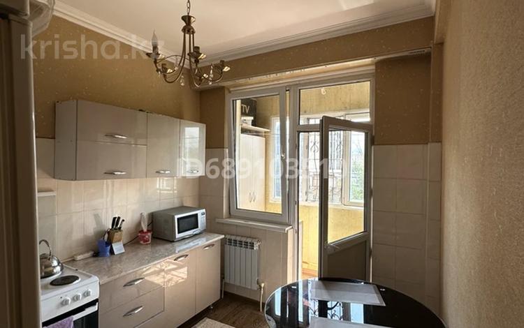 1-комнатная квартира · 45 м² · 6/10 этаж, Казыбек би 125/1 — Досмухамедова за 290 000 ₸ в Алматы, Алмалинский р-н — фото 5