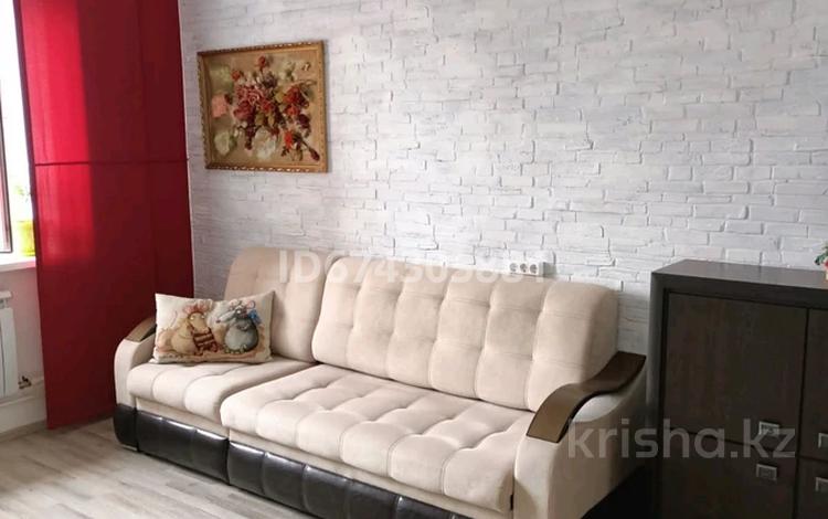 1-бөлмелі пәтер · 40 м² · 3/3 қабат, Мкр Алтын Арка 17, бағасы: 18.5 млн ₸ в Караганде, Казыбек би р-н — фото 9
