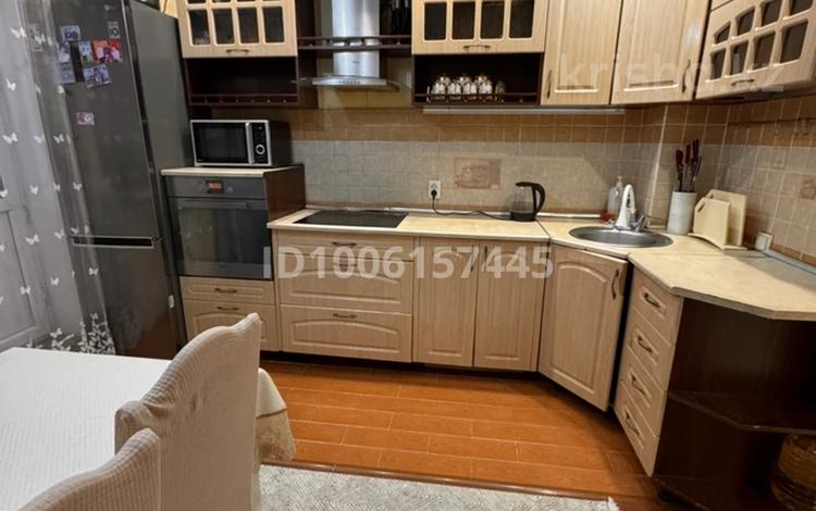 2-комнатная квартира · 65 м², Рыскулбекова 16 за 15 000 ₸ в Астане, Алматы р-н — фото 2
