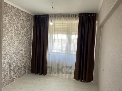 3-бөлмелі пәтер, 70 м², 9/9 қабат, мкр Аксай-1, бағасы: 33 млн 〒 в Алматы, Ауэзовский р-н