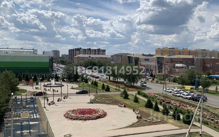 1-комнатная квартира · 37 м² · 5/10 этаж, мкр Кунаева за 150 000 ₸ в Уральске — фото 2