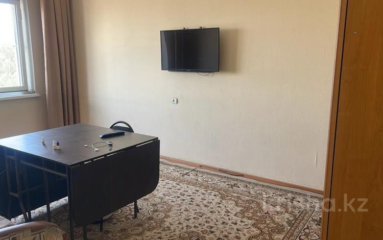 3-бөлмелі пәтер · 70 м² · 6/9 қабат, №1 ш/а., бағасы: 45 млн ₸ в Алматы, Ауэзовский р-н — фото 2