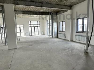 6-комнатная квартира · 300 м² · 9/9 этаж, Сейфуллина 597/7 — Сатпаева за ~ 295.1 млн ₸ в Алматы